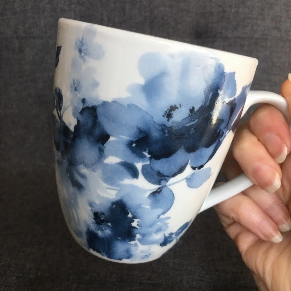 Set of 2 Midnight Roses Porcelain Coffee Mugs Blue White 12 oz